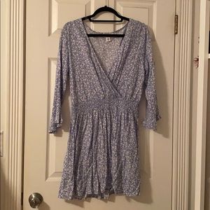 Ivy & main bell sleeve surplice dress